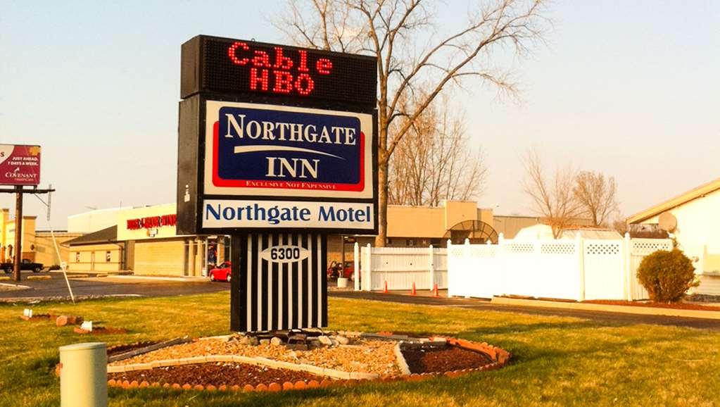 Northgate Inn Saginaw Exteriör bild